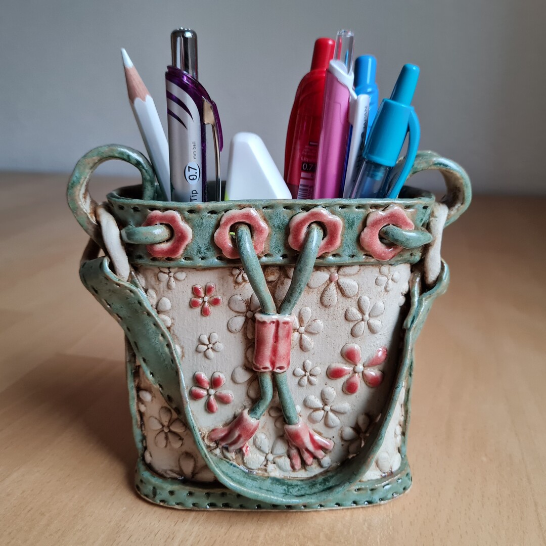 Stiftehalter "Beuteltasche Blumen"