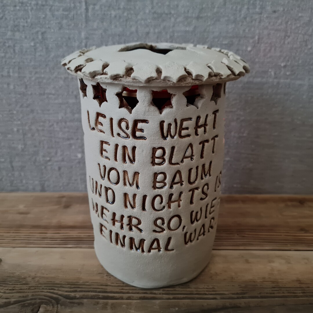 Trauerlicht "Leise weht ein Blatt vom Baum..."